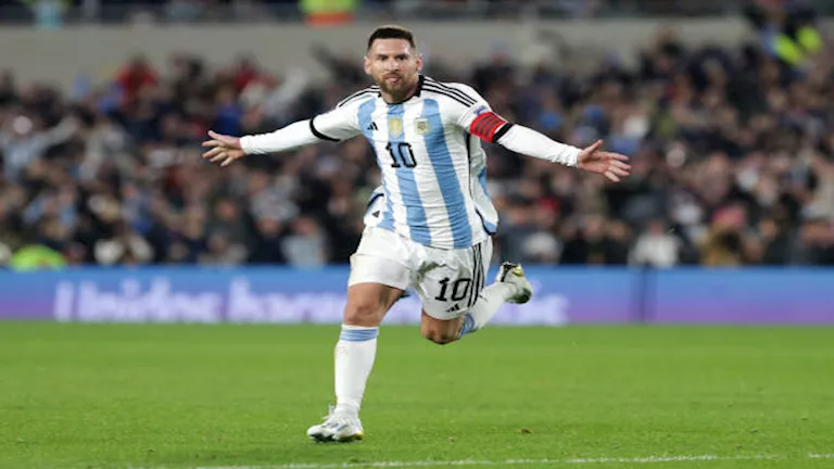 ميسي يقود الهجوم.. التشكيل الرسمي لمباراة الأرجنتين والنمسا في كأس العالم 2026