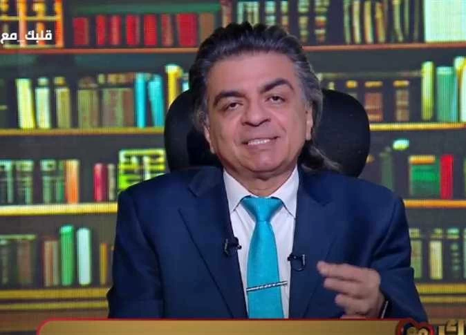 للأسف أعيادنا مرتبطة بالأكل».. جمال شعبان يحذر من حلاوة المولد