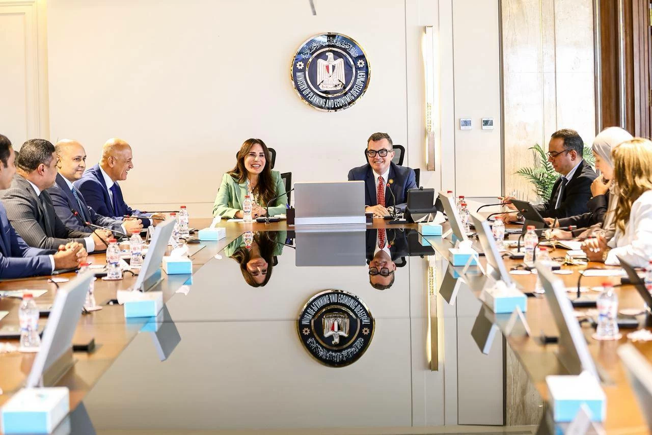 وزيرا التخطيط والإسكان يناقشان الموقف التنفيذى لمشروعات خطة العام المالى 2027/2026