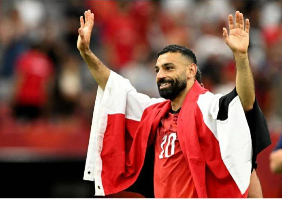 رغبة الهلال السعودي في ضم محمد صلاح تُعقد مفاوضات رافينيا