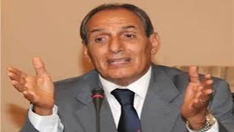 وفاة يوسف الدهشوري رئيس الاتحاد المصري لكرة القدم السابق