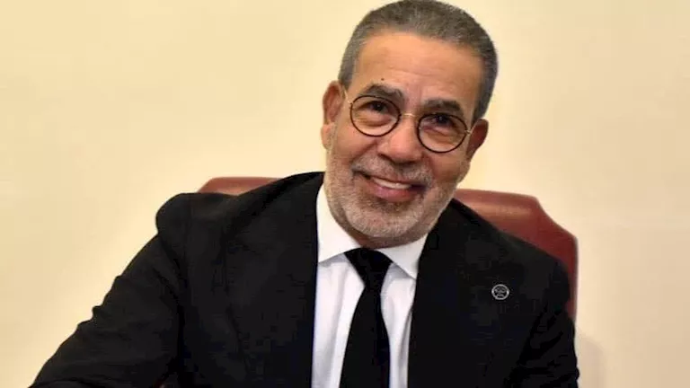 مدحت العدل يعتذر لحسام حسن: بحترمه وأنا اللي جبته يدرب الزمالك