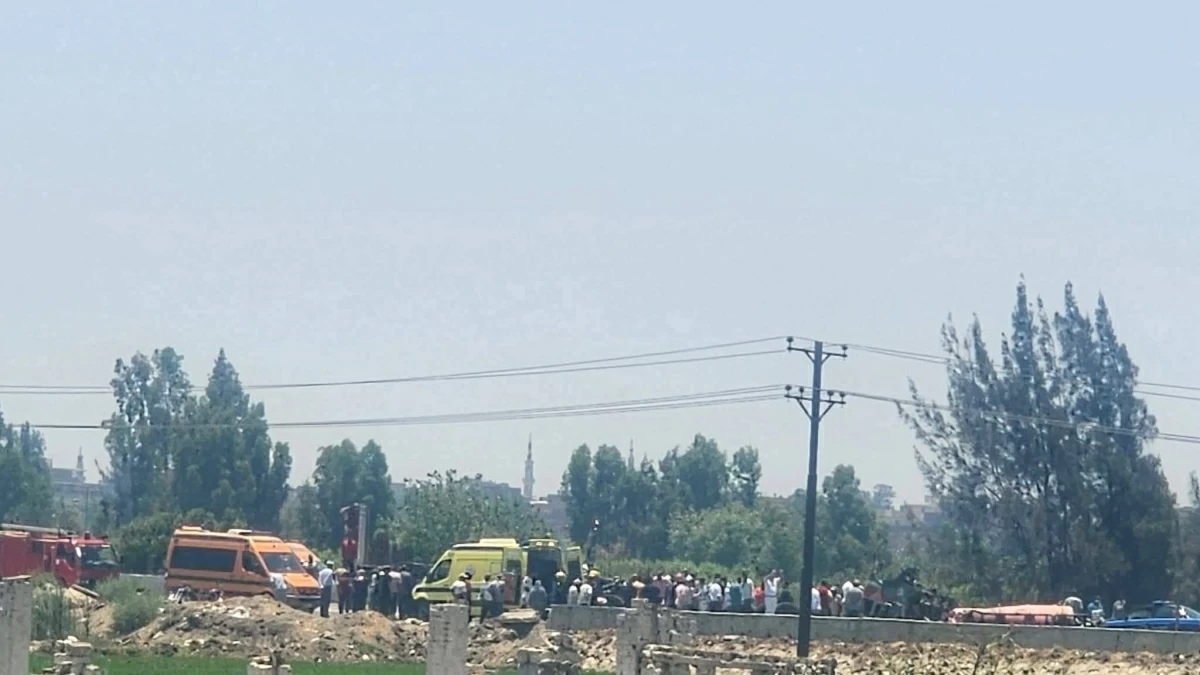 أسماء المصابين في حادث تصادم جرار زراعي وسيارتين بطريق طنطا- كفر الشيخ الدولي