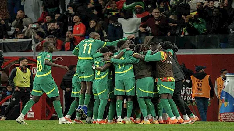 الاتحاد السنغالي يكشف سبب إقالة المدير الفني.. و تفاصيل حقيقة فضيحة التحرش بكأس العالم