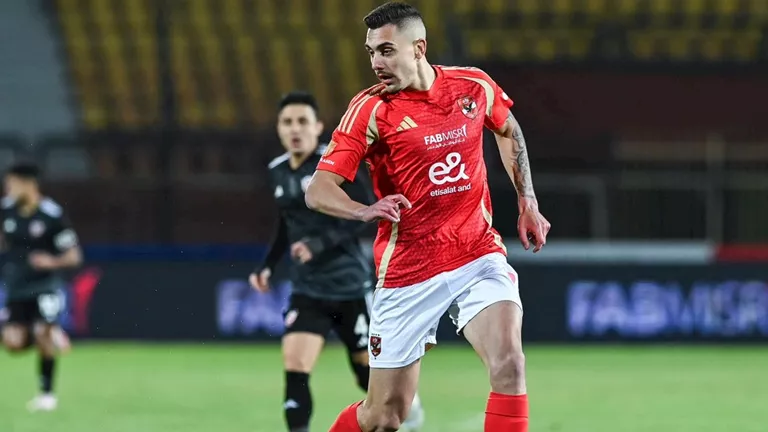 الأهلي يخطر جراديشار بقرار هام وموقف عموتة من اللاعب.. تفاصيل 