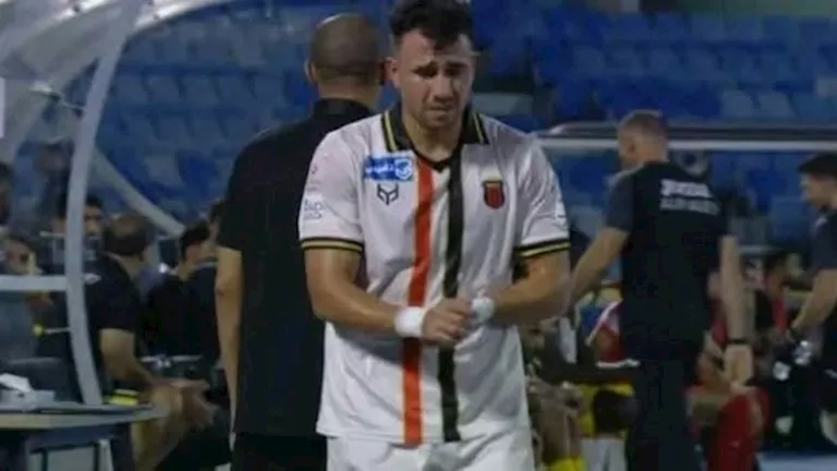 عودة الزمالك للدوري.. إصابة تريزيجيه وضربة البداية لريال مدريد.. أبرز الأحداث الرياضية اليوم